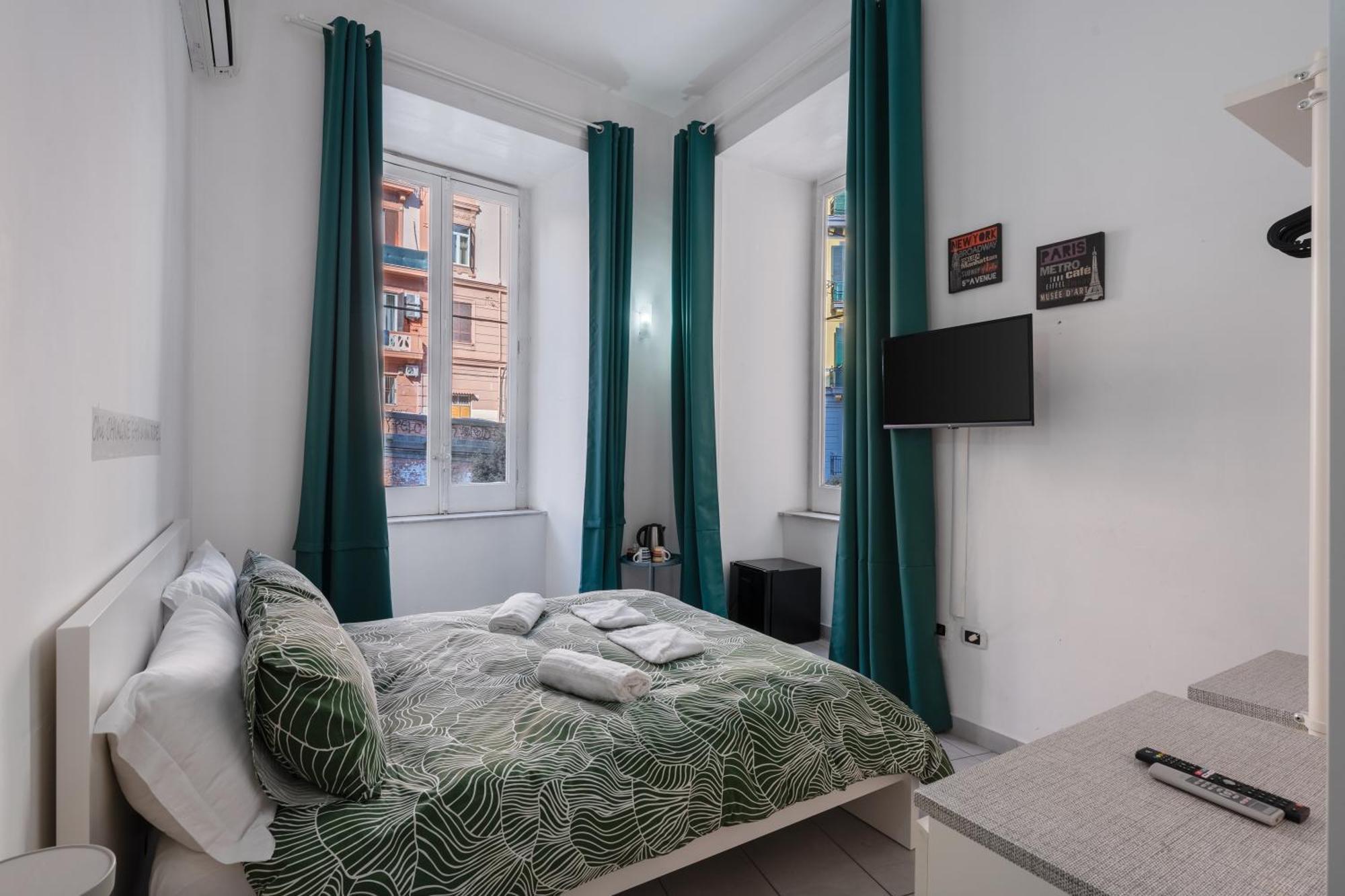 Nina Suites Napoli Ngoại thất bức ảnh
